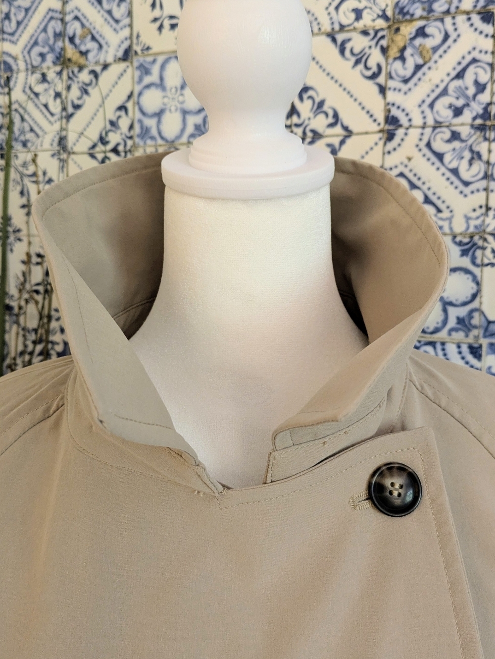 H&M Classic Double-Breasted Tan Trench Coat Sz L - Picture 4 of 8